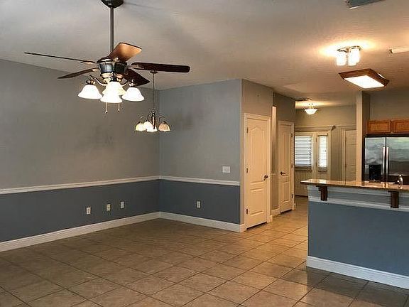 4th image of 8562 Laredo St