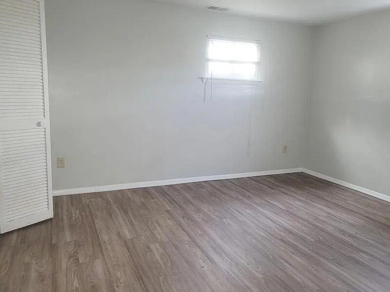 916 Pyrtle Dr #C — Photo 10