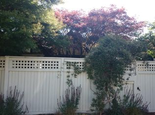 3218 10th Ave W, Seattle, WA 98119