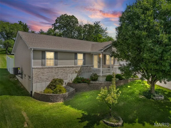 559 Monty Vw, Washington, MO 63090