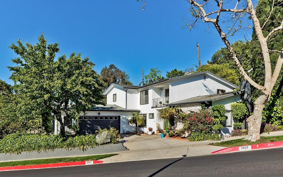 9527 Beverlywood St, Los Angeles, CA 90034 Zillow