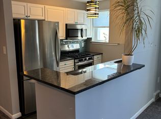 21 Windsor Rd FLOOR 1, Glenside, PA 19038
