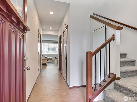 3rd image of 20912 2nd Avenue W