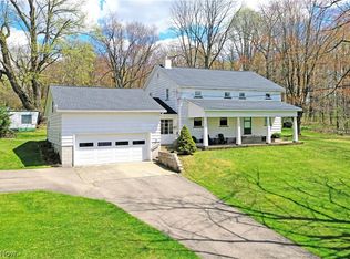 525 Collar Price Rd SE, Brookfield, OH 44403