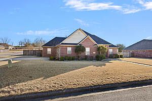 2nd image of 25 Larkspur Ct