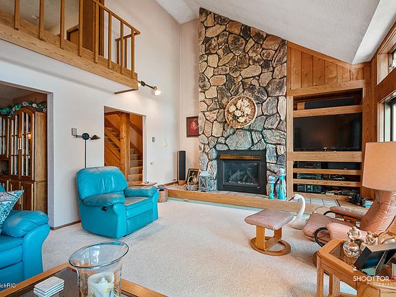 2nd image of 6978 W Partridge Cir