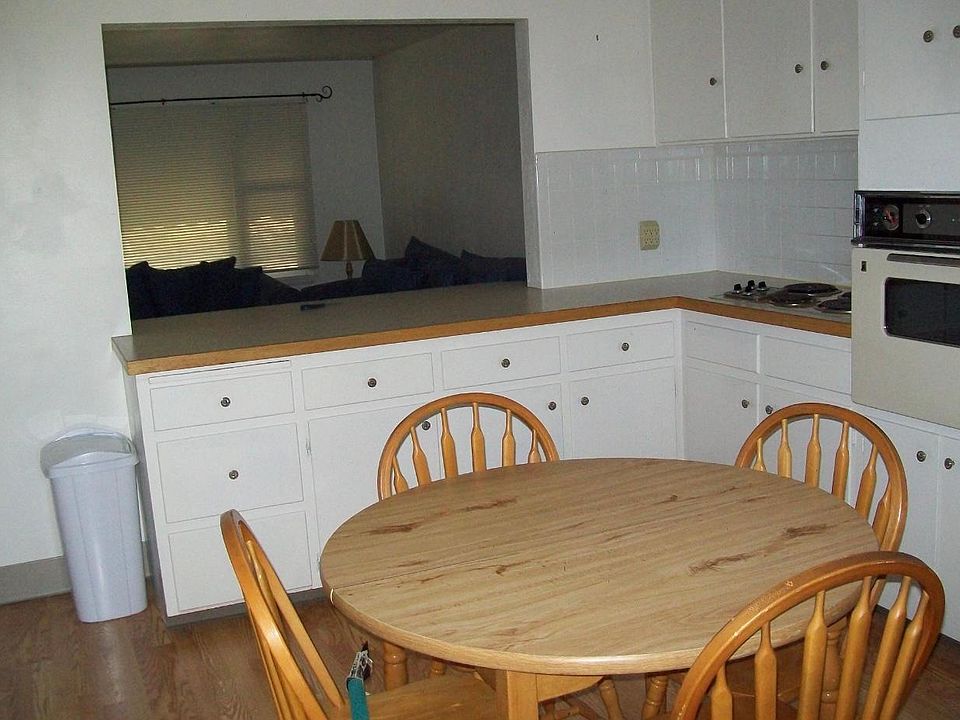 1st image of 1528 12th Ave #1528