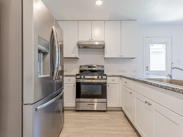 2807 Ruby Xing — Photo 10