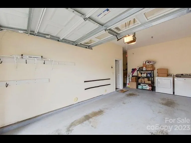 3148 Walnut Park Dr — Photo 30