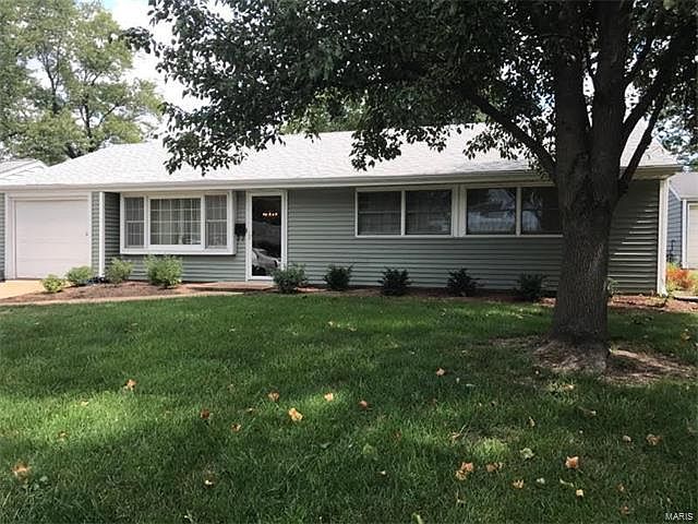 1st image of 1322 Woodgate Dr