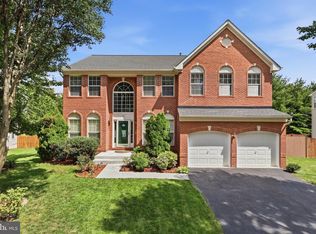 143 Balch Springs Cir SE, Leesburg, VA 20175