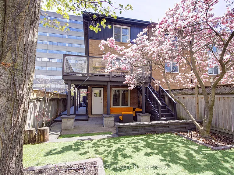 48 Michener Ct — Photo 1