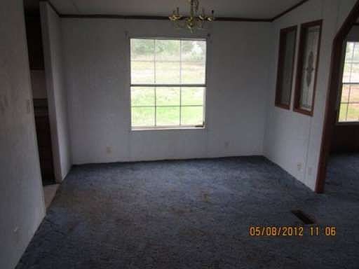 3rd image of 98 Parker Dr