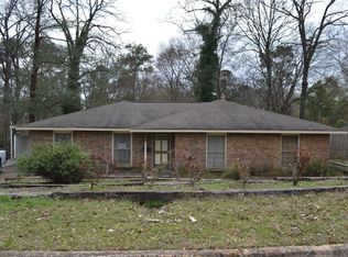 634 Cardinal Ln, Prattville, AL 36067