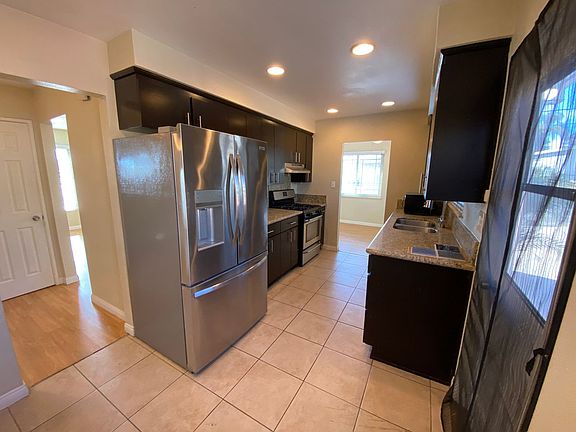 5th image of 6219 Calle Pavana