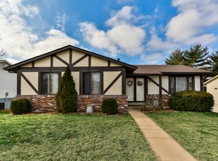 5649 Chalet Forest Dr, Saint Louis, MO 63129
