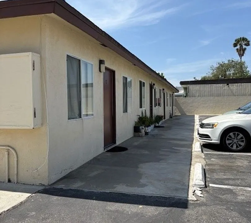 2312-2320 Lomita Blvd