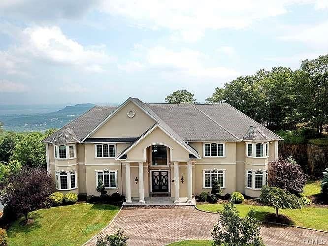 2nd image of 34 High Mountain Rd