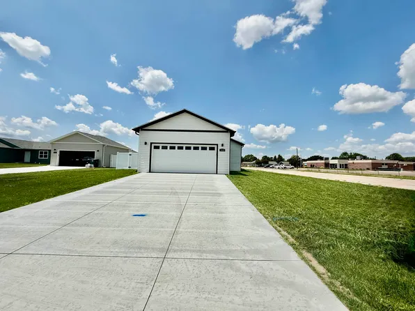 1620 N WASHINGTON AVE, North Platte, NE 69101