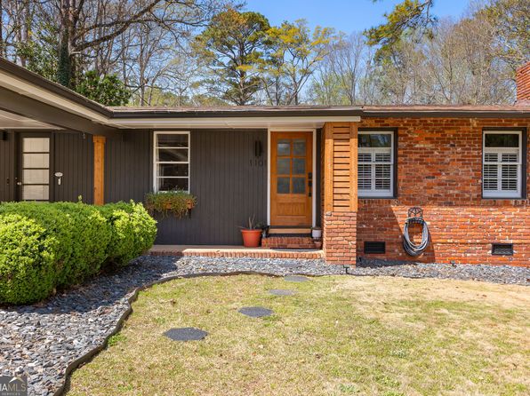 1101 Hilltop Dr, Griffin, GA 30224