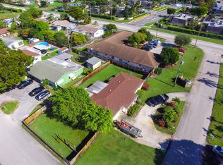 3083 S Florida Mango Rd, Lake Worth, FL 33461