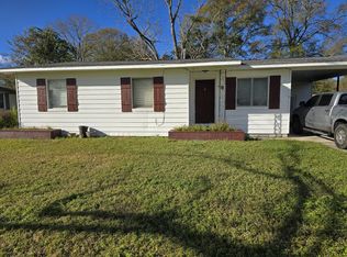 24 Ivanhoe Ave, Pensacola, FL 32534