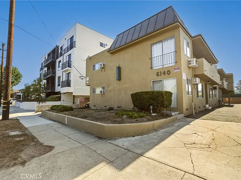 6140 Whitsett Ave #6 — Photo 13