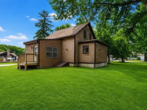 137 Sumner St, North Attleboro, MA 02760