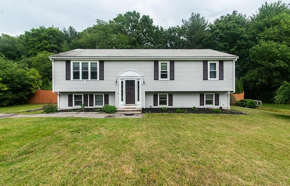 1st image of 15 Snells Ct