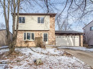 9195 Arlington Dr, Ypsilanti, MI