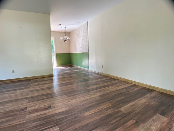 5th image of 3611 W Indian Creek Dr