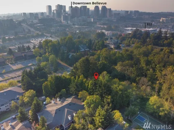 160 118th Ave SE, Bellevue, WA 98005