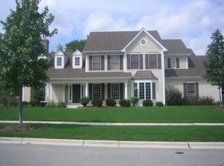 428 Kristin St, Westmont, IL 60559