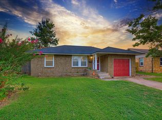208 E Coe Dr, Midwest City, OK 73110