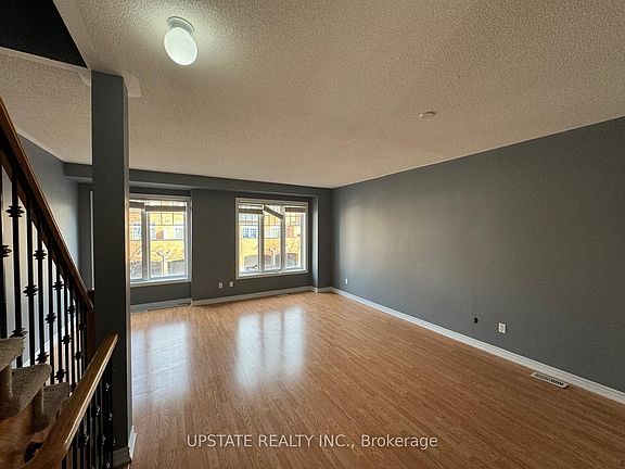 3rd image of 29 Magdalene Cres