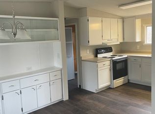 1895 Edgewood Dr, Charlestown, IN 47111