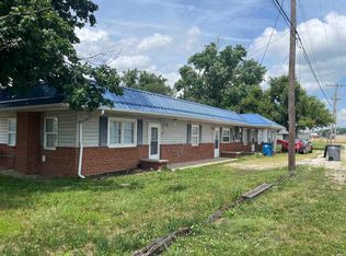 1405 S 15th St, Vincennes, IN 47591