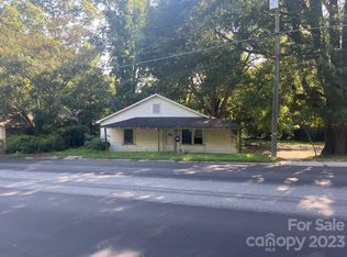 218 S Long Dr, Rockingham, NC 28379