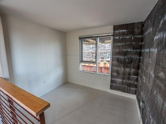3rd image of 3586 Adams Ave #7