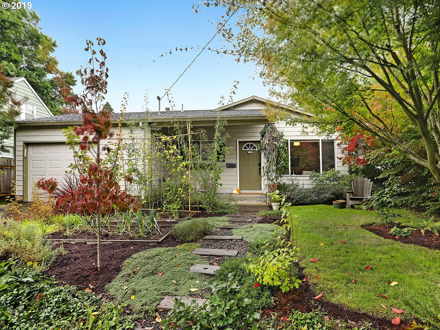 2837 SE 61st Ave photo 1