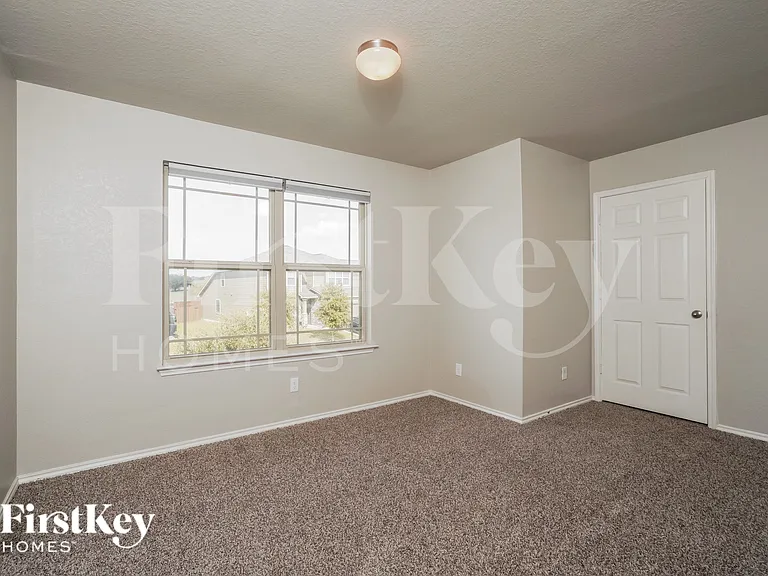 5702 Acacia Farm — Photo 12