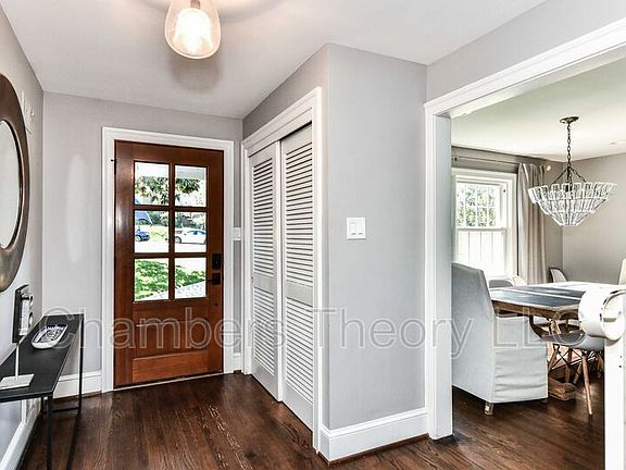 4th image of 3833 N Oakland St