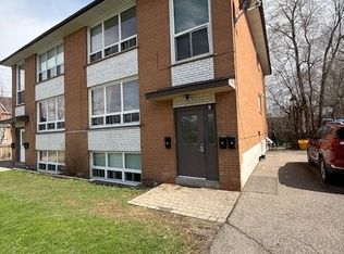 9 Ellen St, Mississauga, ON L5M1R8