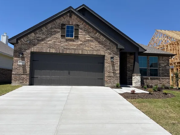 1333 Frio Dr, Springtown, TX 76082