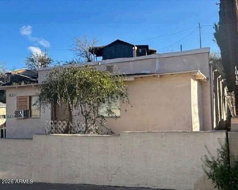 2nd image of 189 S ADONIS Avenue