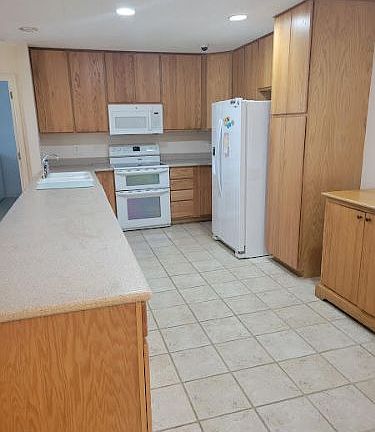 3rd image of 2313 Shore Dr