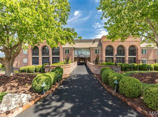14308 E Conway Meadows Ct #201, Chesterfield, MO 63017