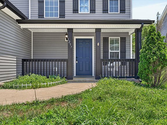 3rd image of 1297 Morstead Dr