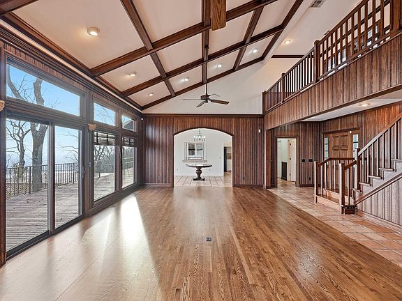 12th image of this home