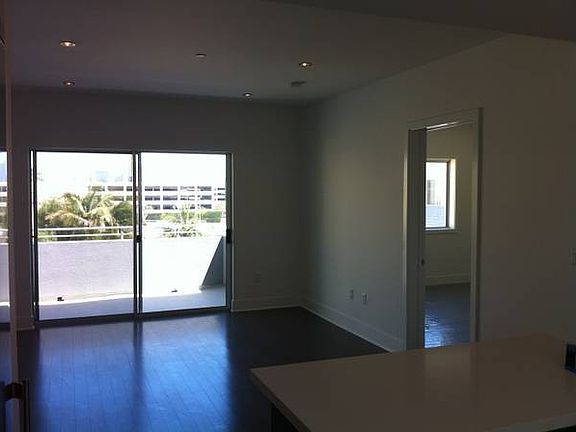 4th image of 1730 Sawtelle Blvd APT 302